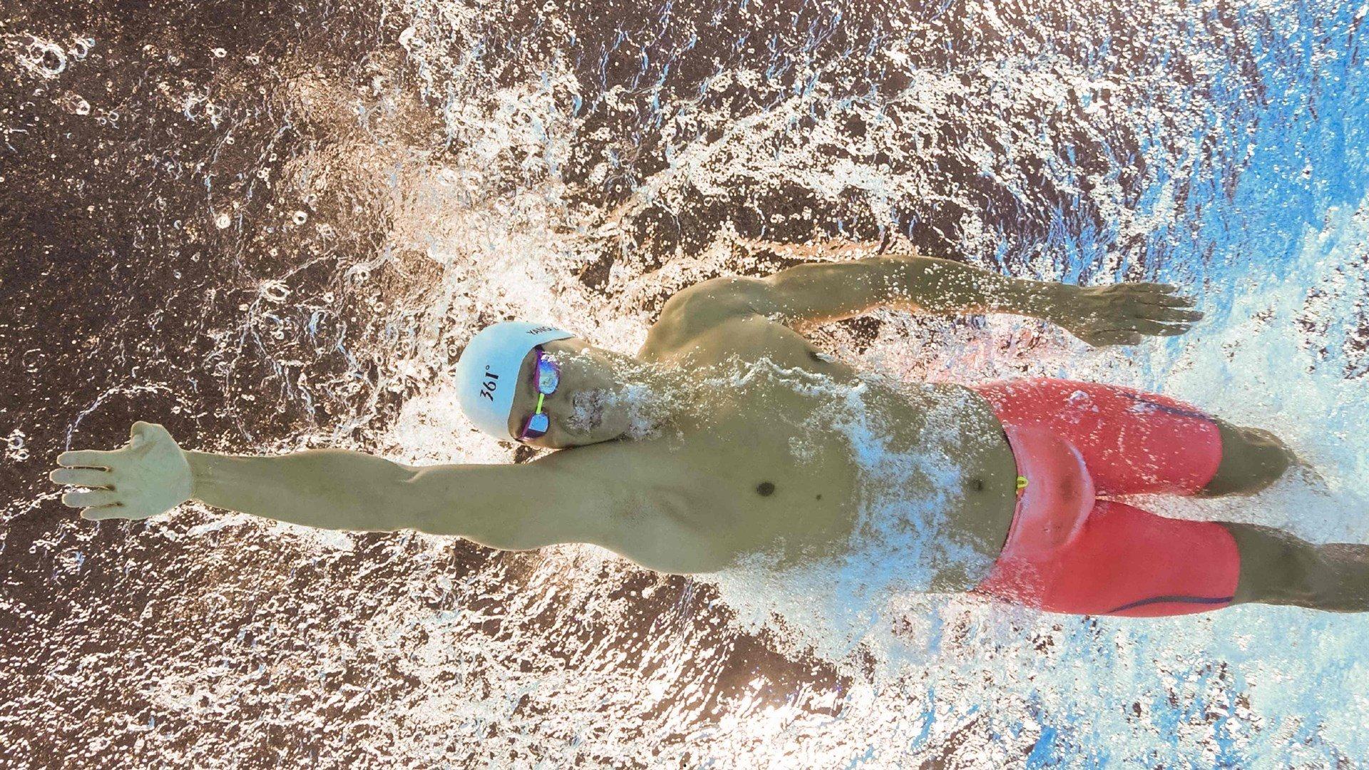 游泳运动员卢琦政陷争议风波，当事人称有录音证据自证普通朋友